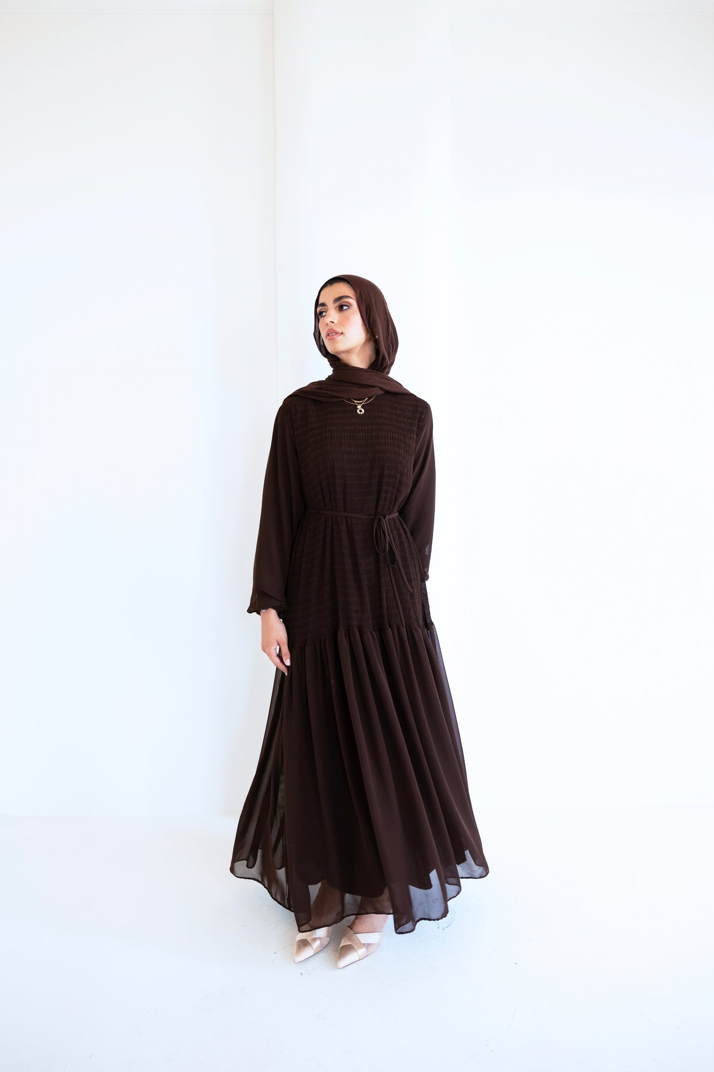 Flowy pleated dress ( brown)