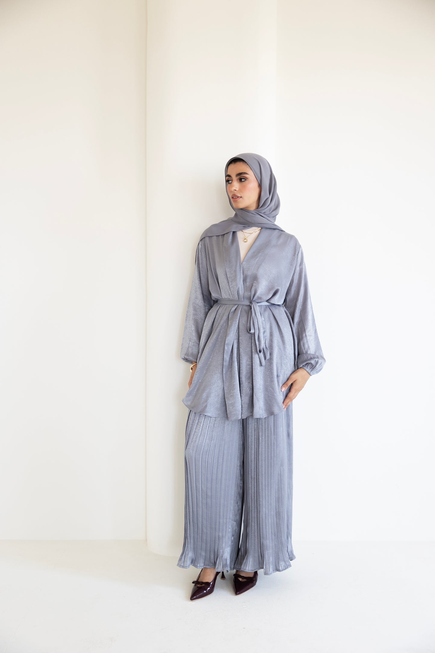 Pleated shimmer set ( grey )