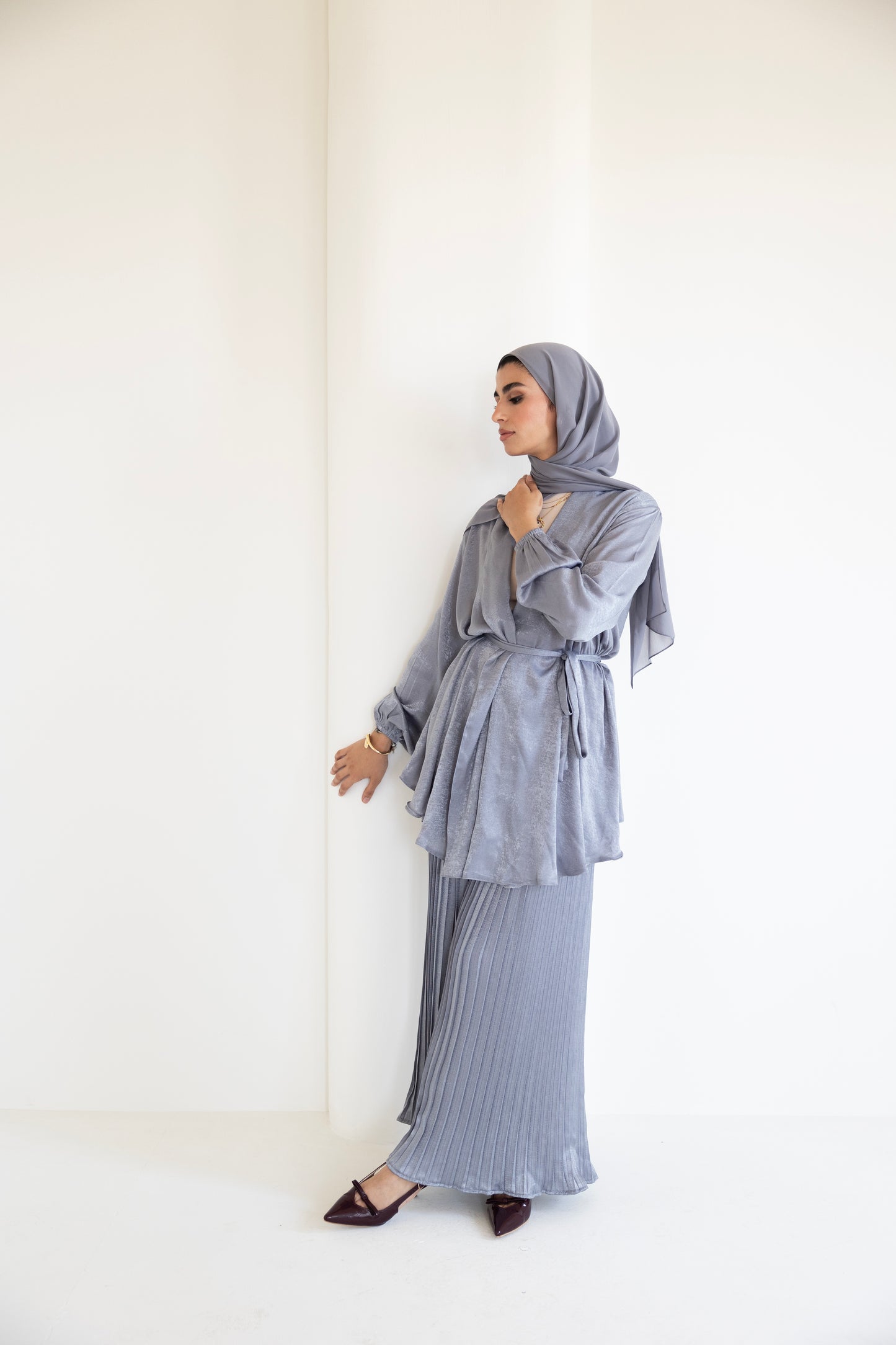Pleated shimmer set ( grey )