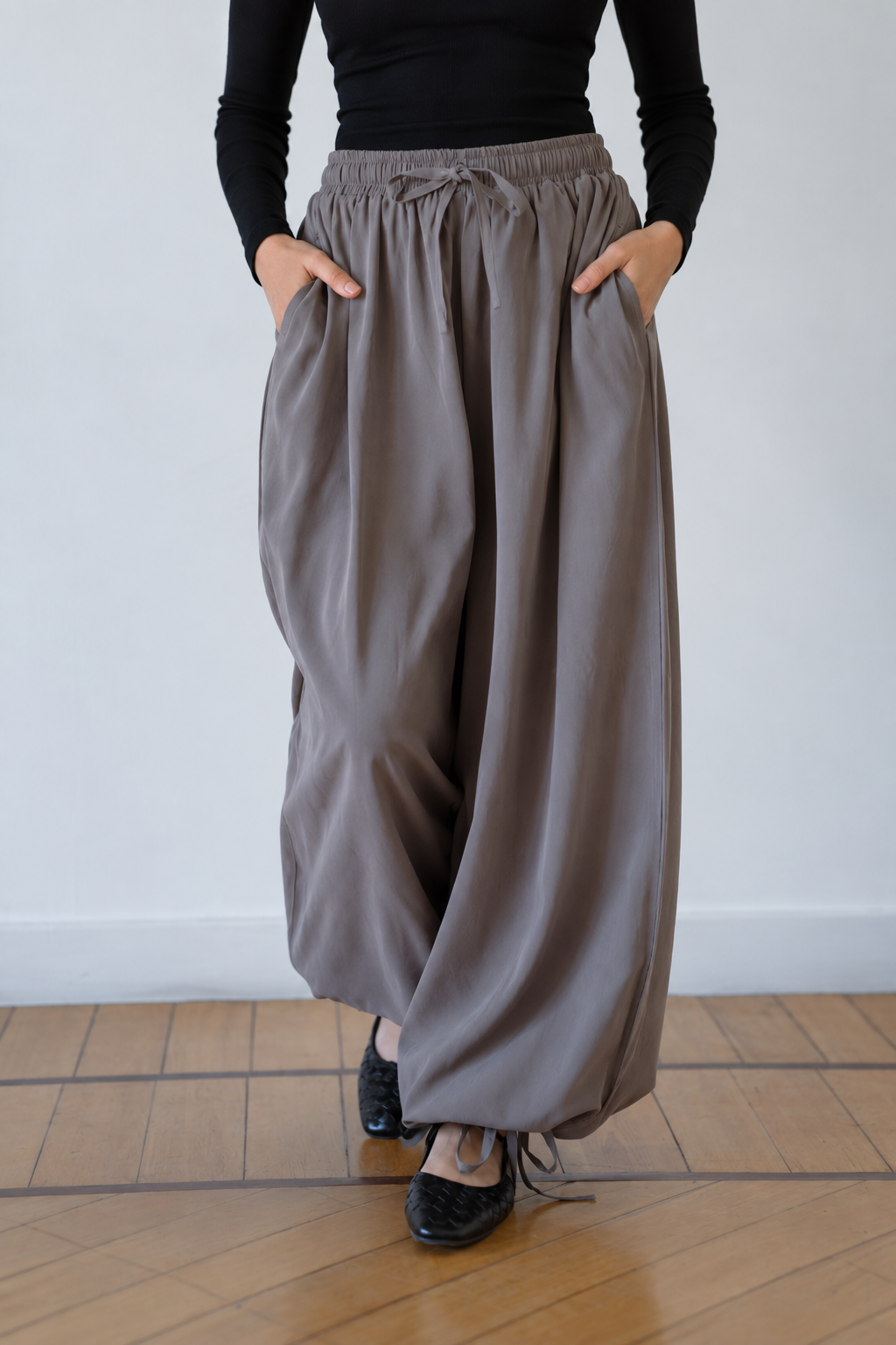 Flowy Balloon pants-Grey