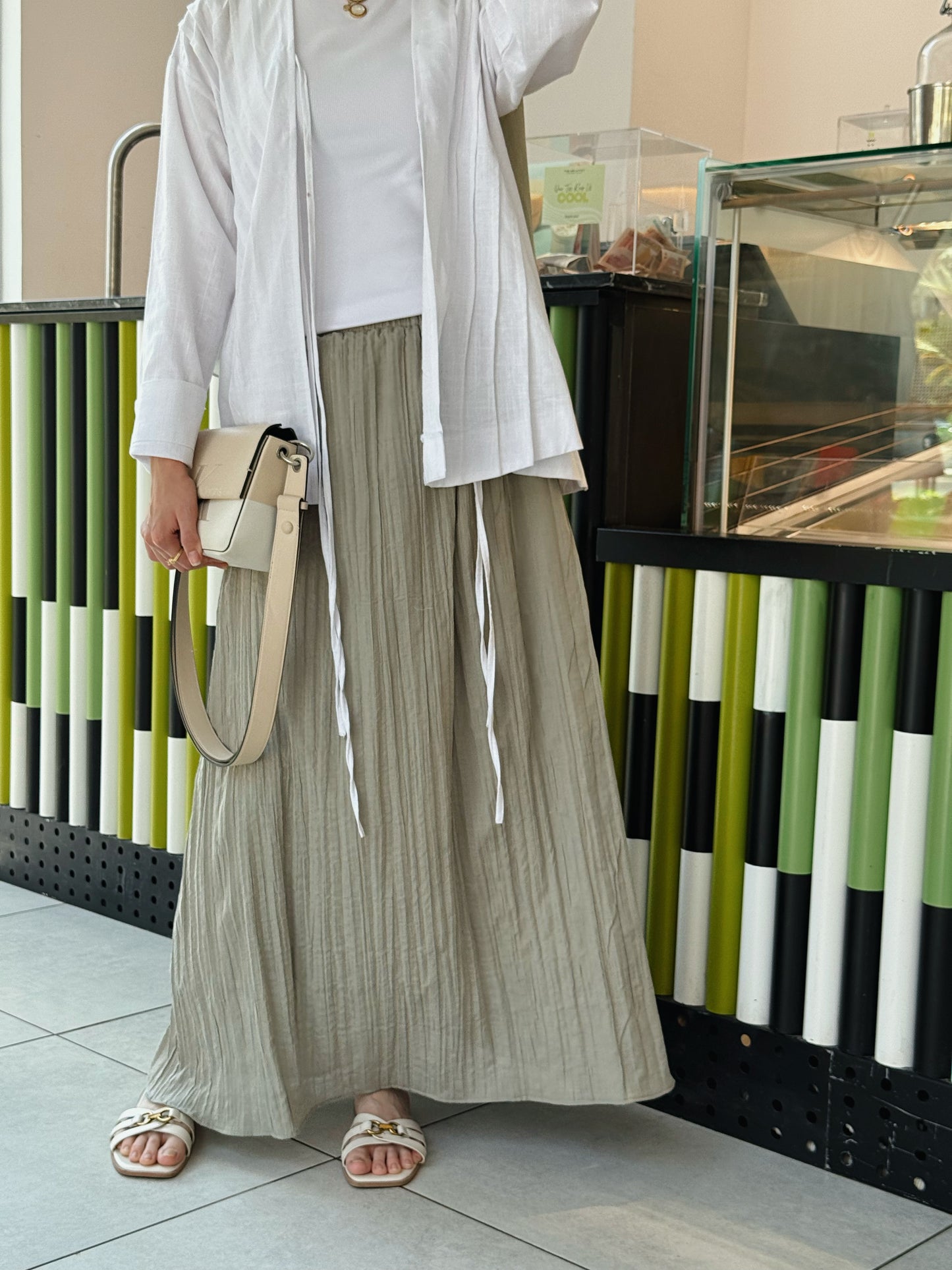 Crushwave skirt (olive)