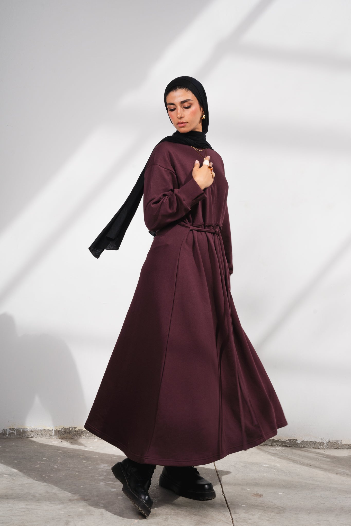 Seamline dress in burgundy