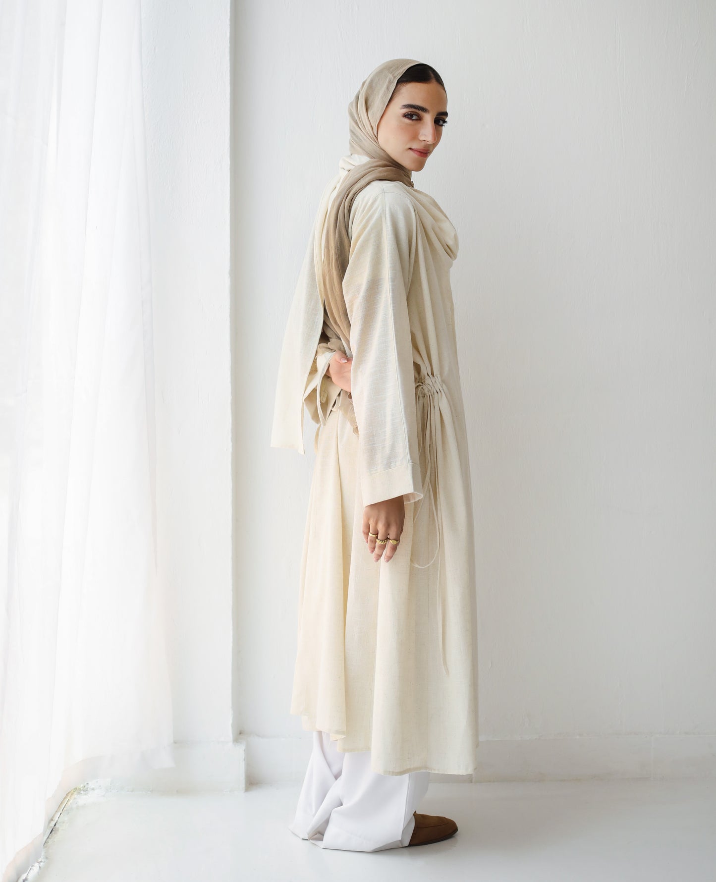 Linen knot cardigan (beige)