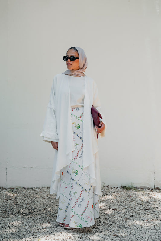 Flowy tassel cardigan ( white)