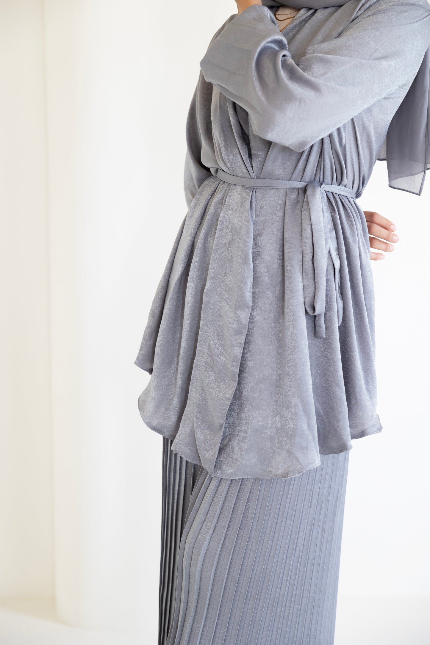 Pleated shimmer set ( grey )