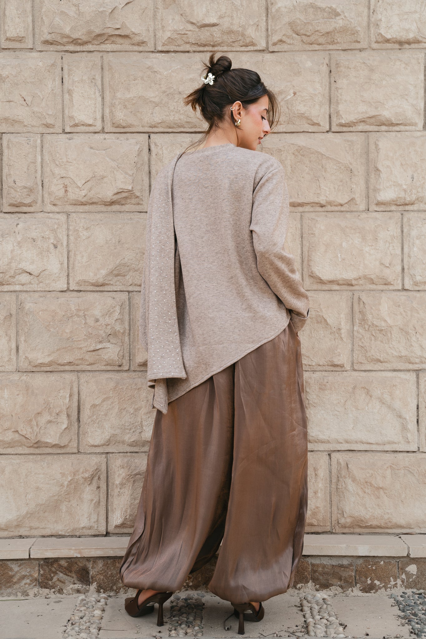 Studded Shawl Top-Coffe