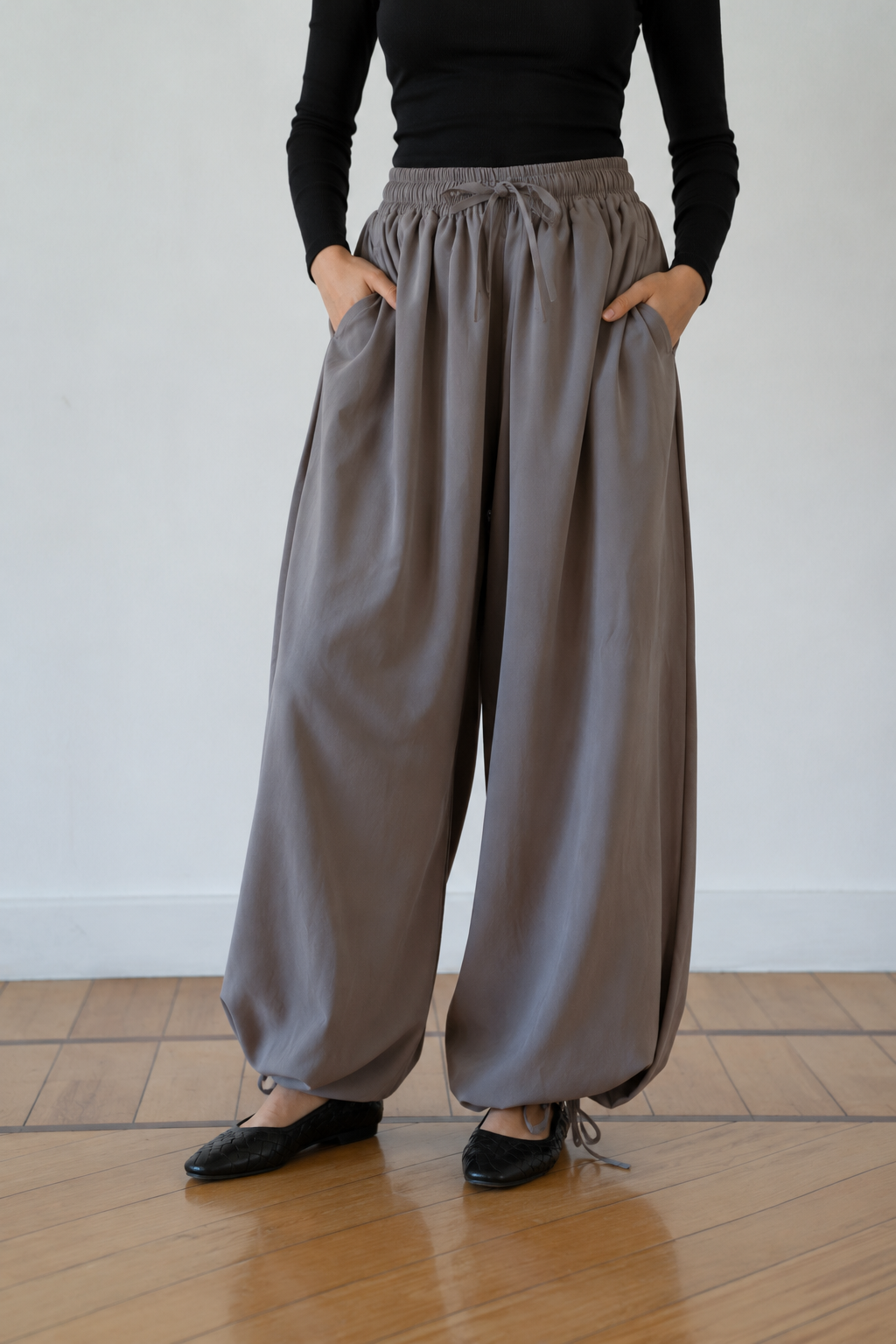 Flowy Balloon pants-Grey