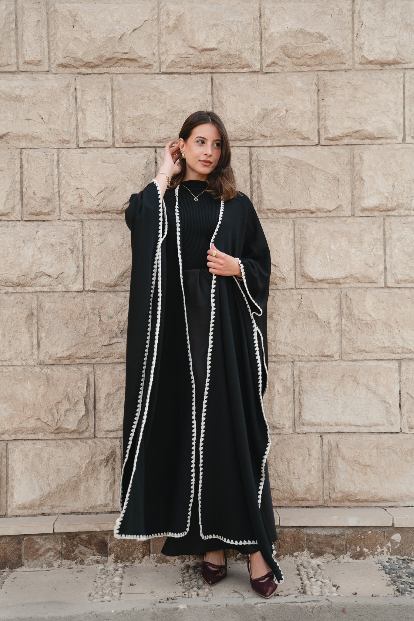 Contrast Trim Kaftan-Black