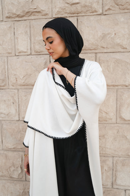 Contrast Trim Kaftan-Off white