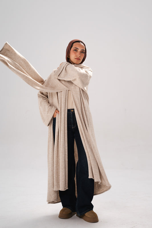 Flow knit cardigan in beige