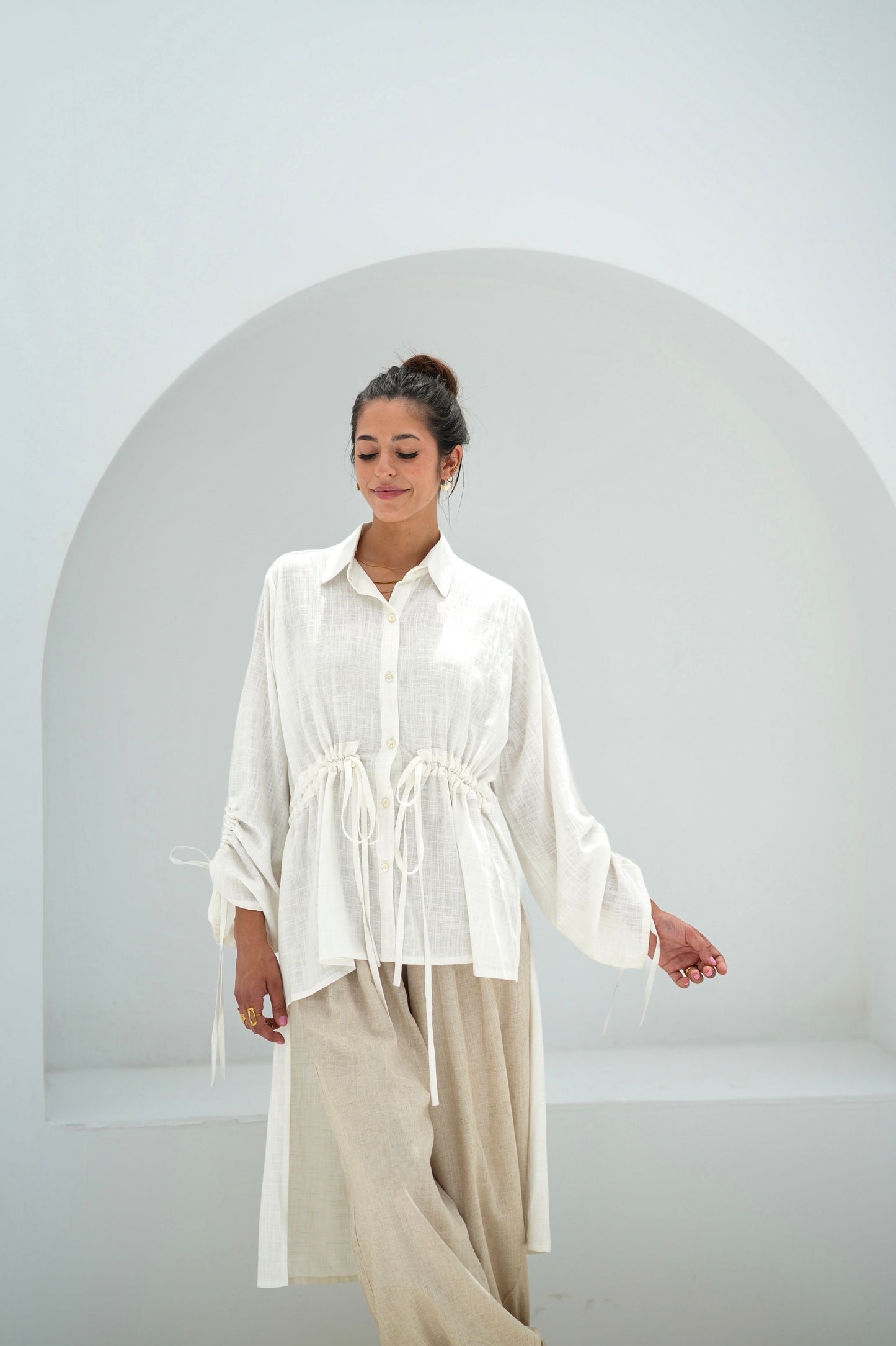 Gather Shirt-White