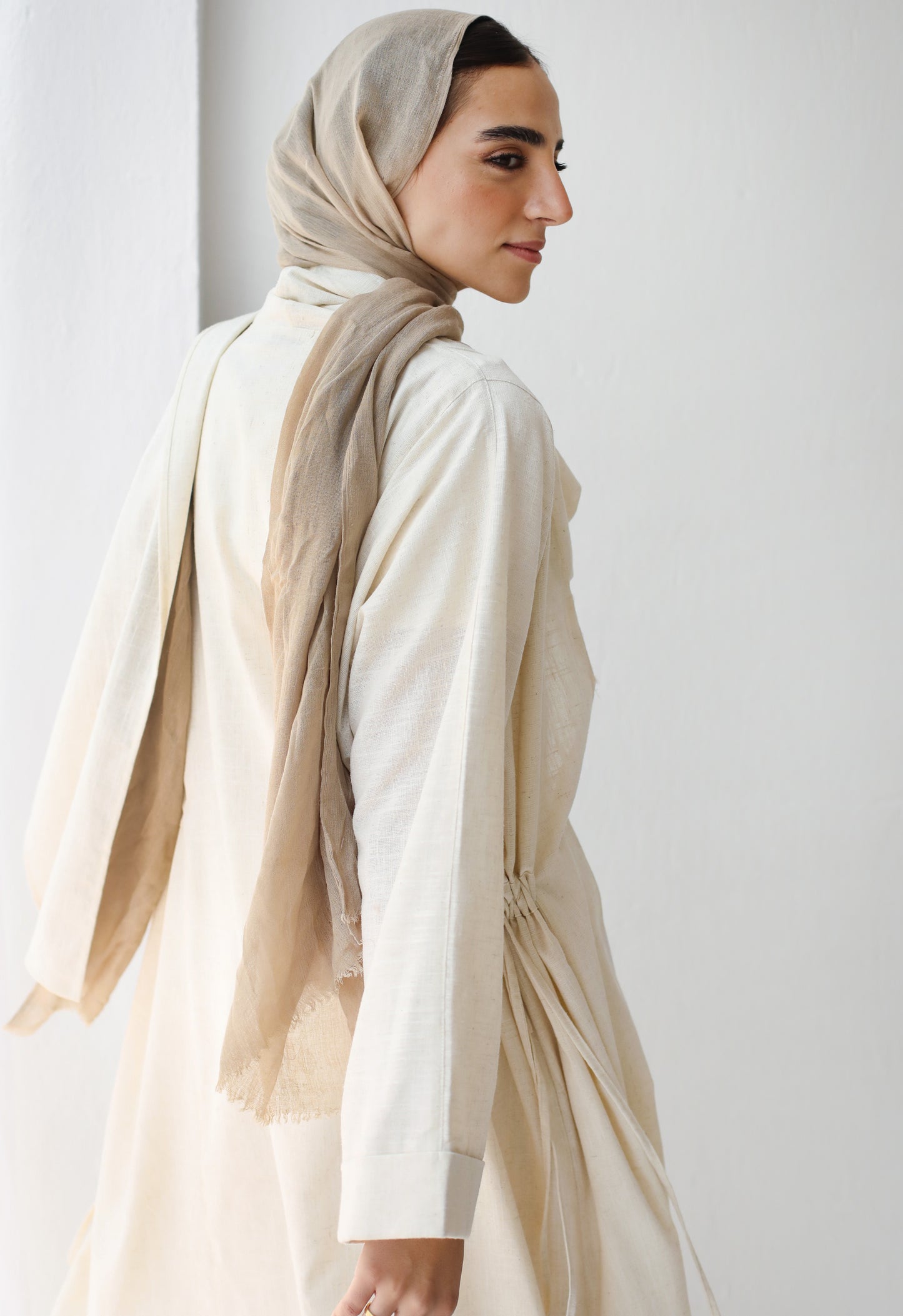 Linen knot cardigan (beige)