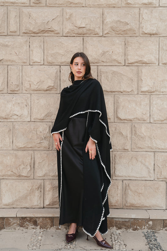 Contrast Trim Kaftan-Black