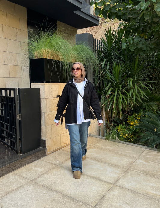 Minimal zip jacket - black