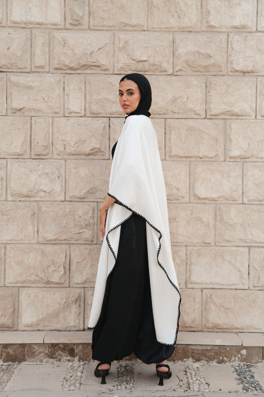 Contrast Trim Kaftan-Off white