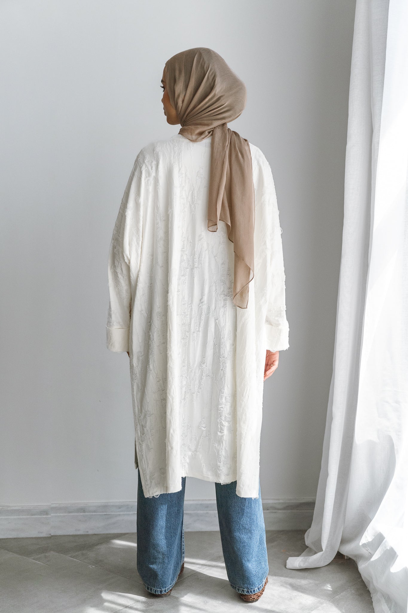 Textured Flow Top-white