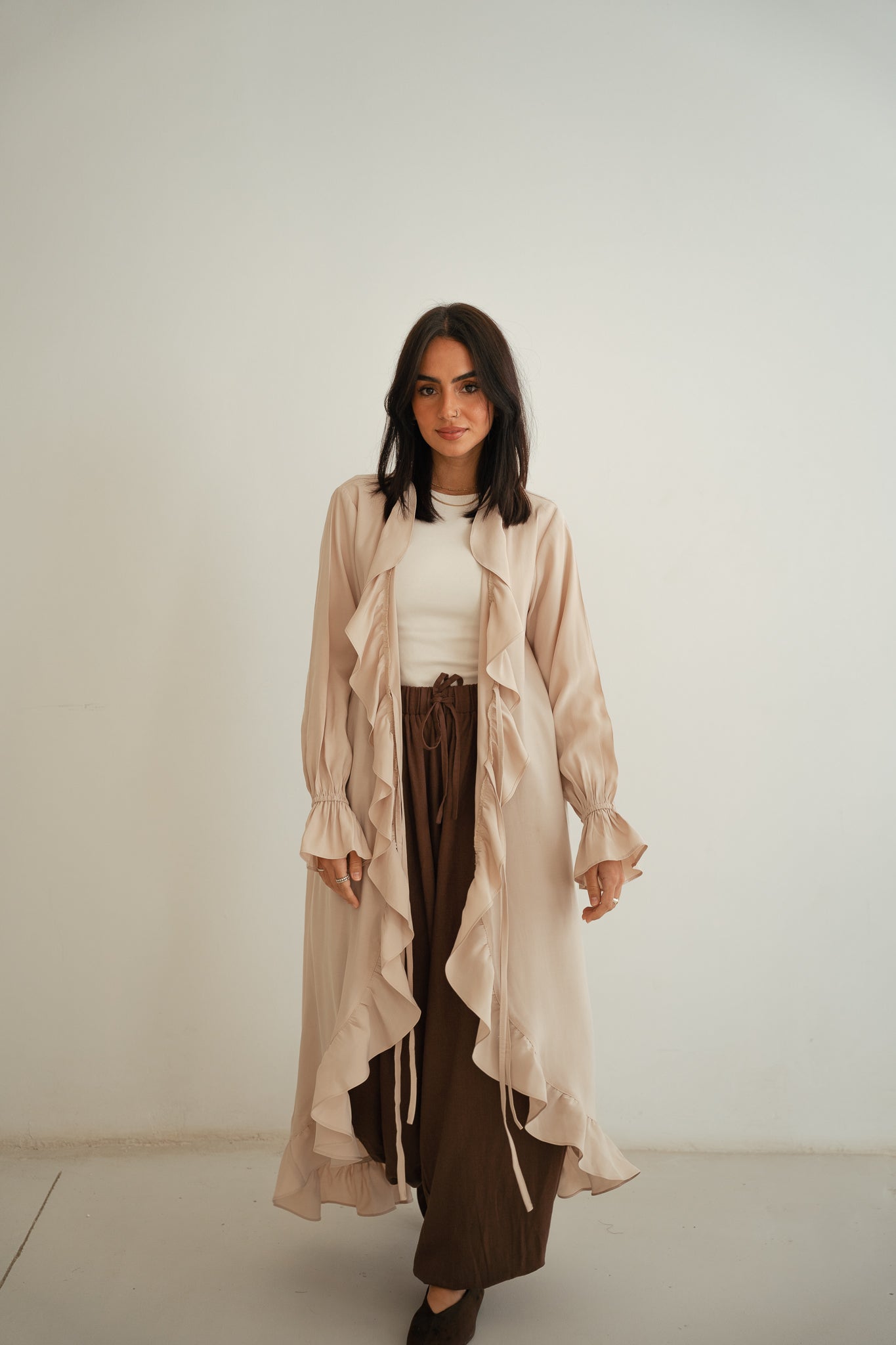 Soft Ruffle cardigan-beige