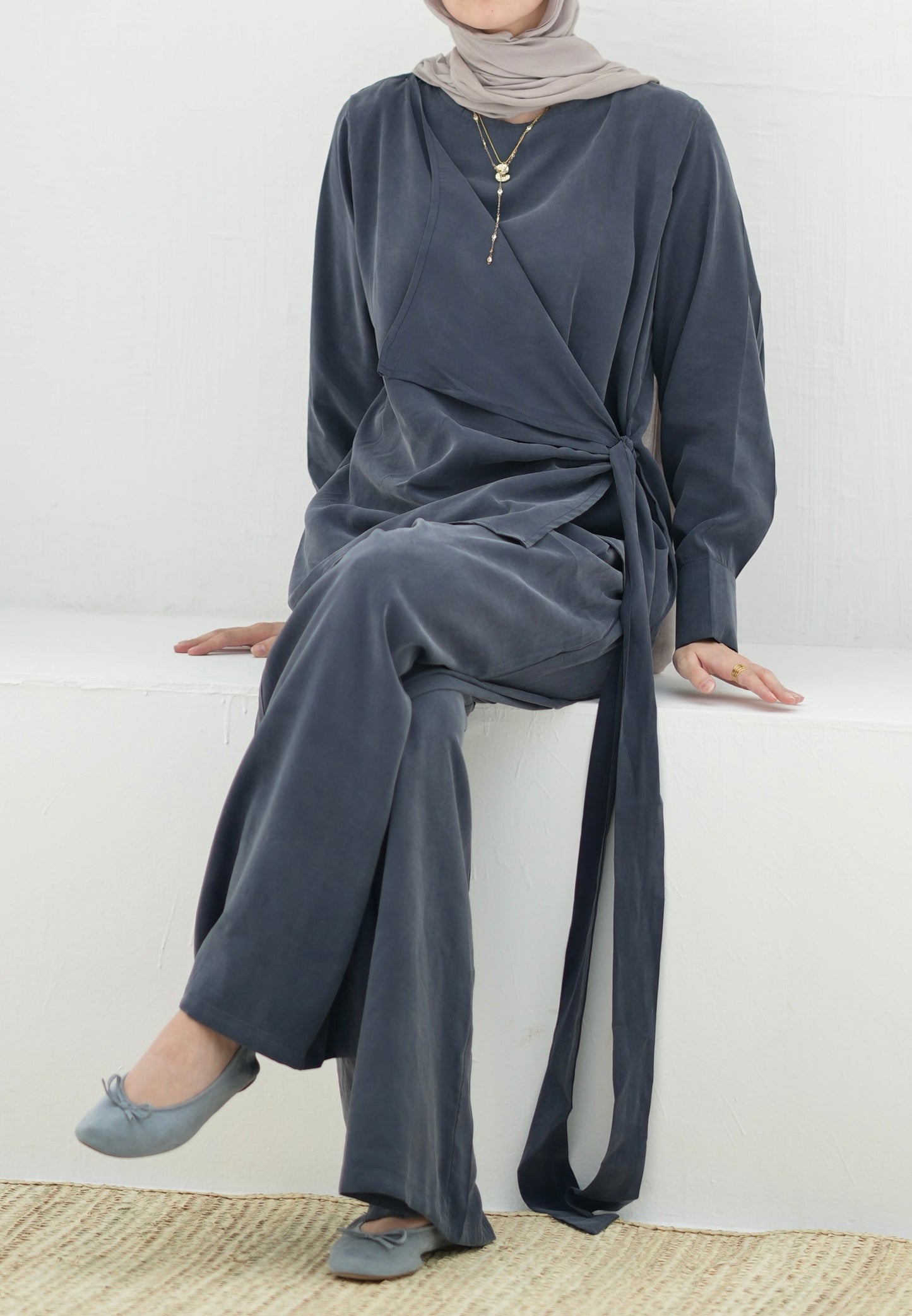Flowing Set- Smoke Grey