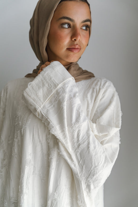 Textured Flow Top-white