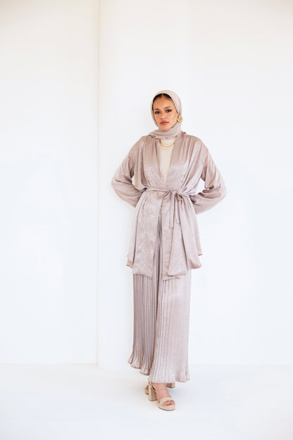Pleated shimmer set (cafe)