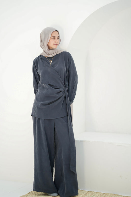 Flowing Set- Smoke Grey