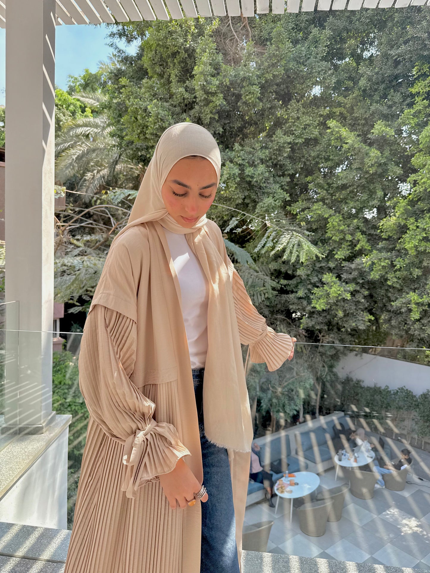 Soft pleated cardigan (beige)